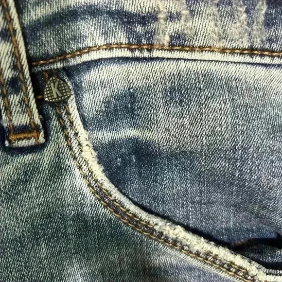 Kut from the Kloth Ana High Rise Fab Ab Flare. Size 18. Denim. Distressed. - Picture 6 of 16